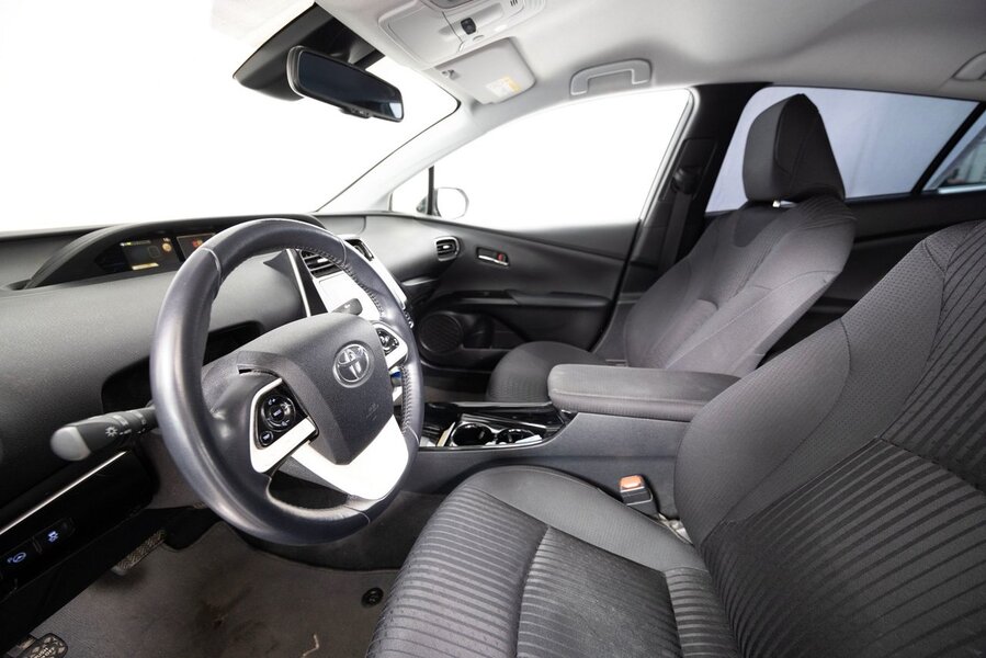 Toyota Prius Plug-in Hybrid 1.8 VVT-i Plug-in CVT, 123hk, 2019