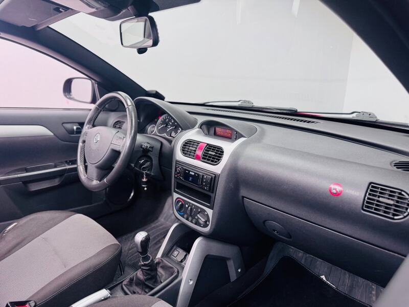 Opel Tigra TwinTop 1.4 Twinport Manual, 5-trins, 90ps, 2005