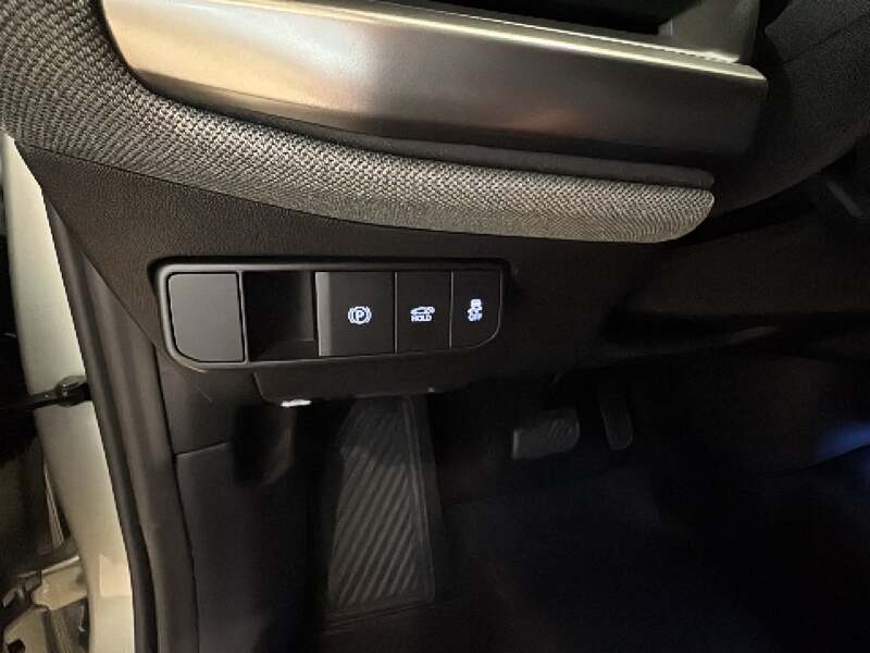Kia EV4 Long Range Fastback, 204ps, 2026