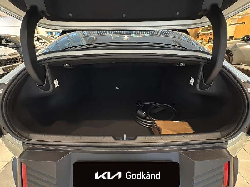 Kia EV4 Long Range Fastback, 204ps, 2026
