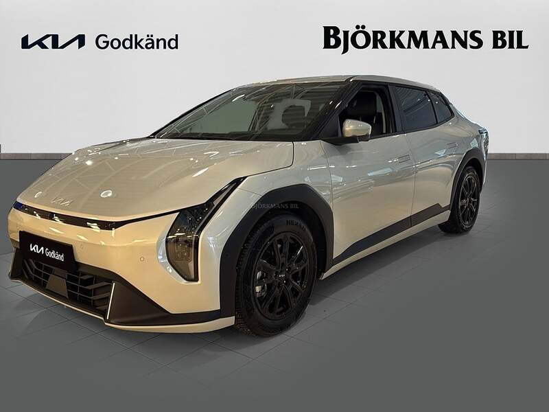 Kia EV4 Long Range Fastback, 204ps, 2026