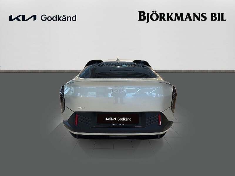 Kia EV4 Long Range Fastback, 204ps, 2026