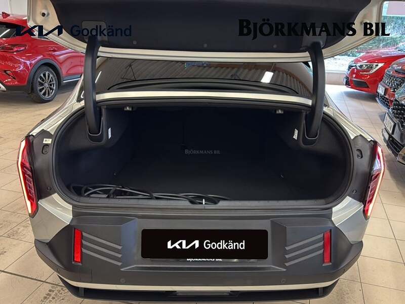 Kia EV4 Long Range Fastback, 204ps, 2026