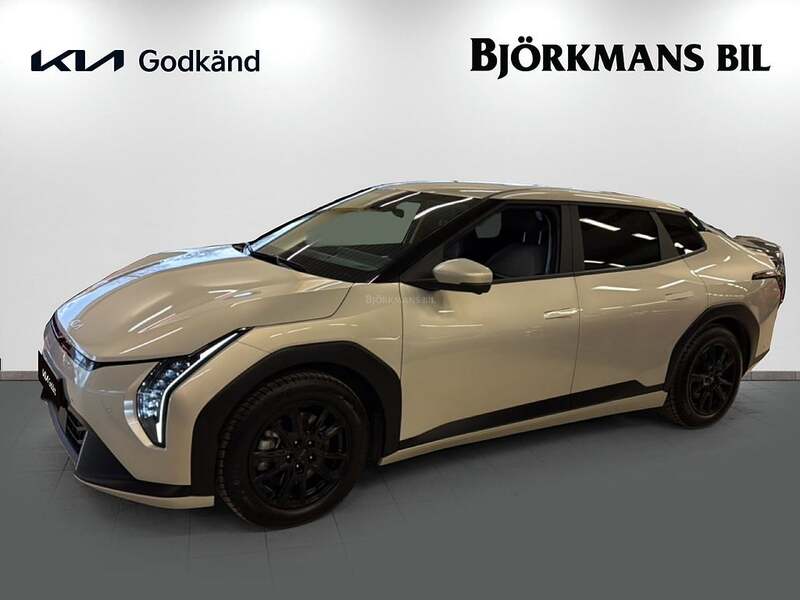 Kia EV4 Long Range Fastback, 204ps, 2026