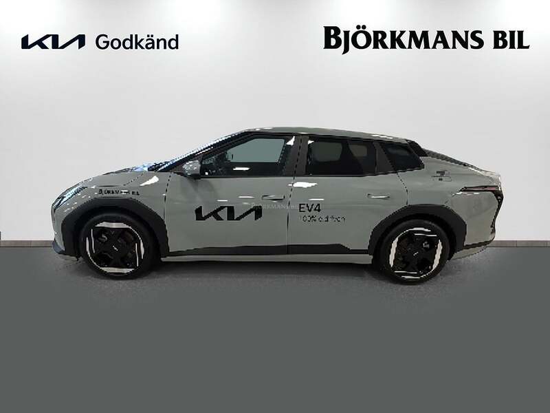 Kia EV4 Long Range Fastback, 204ps, 2026