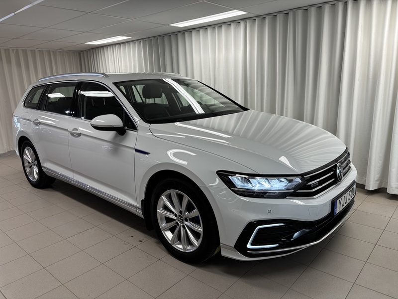 Volkswagen Passat 2022